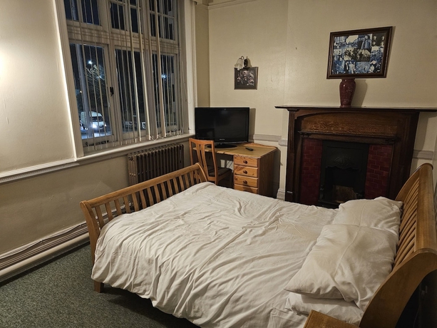 Imagen de la habitación del Hotel The Railway. Foto 3