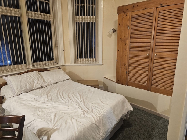 Imagen de la habitación del Hotel The Railway. Foto 11
