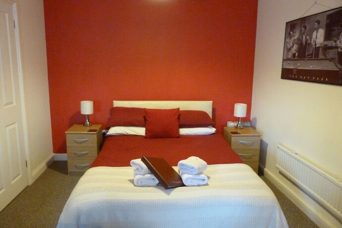 Imagen de la habitación del Hotel The Railway Inn. Foto 18