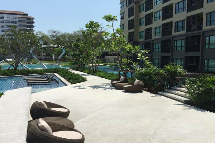 Imagen general del Hotel The Rain Cha-am By Nick. Foto 2