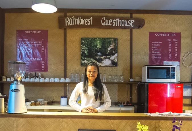 Imagen de los interiores del Hotel The Rainforest Guesthouse and Cafe. Foto 14