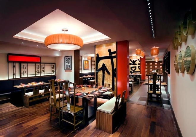 Imagen del bar/restaurante del Hotel The Raintree, St. Mary's Road. Foto 4