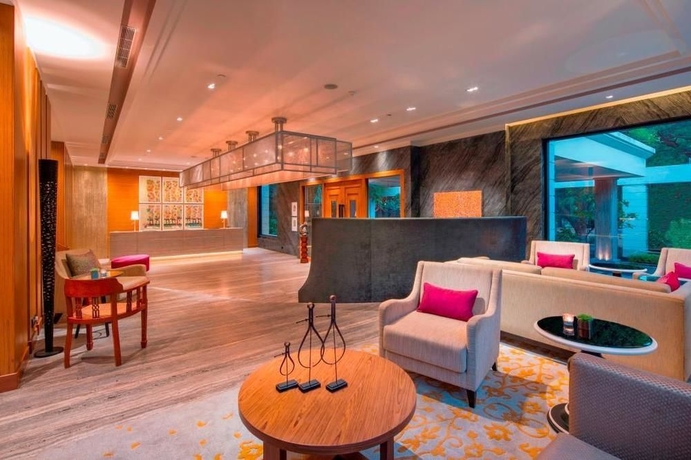 Imagen de los interiores del Hotel The Raintree, St. Mary's Road. Foto 11