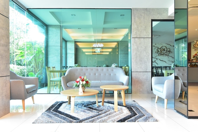 Imagen de los interiores del Hotel The Raise. Foto 15