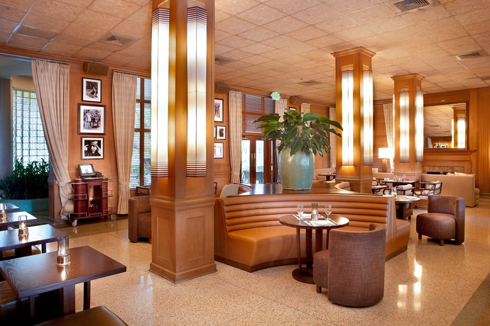 Imagen de los interiores del Hotel The Raleigh. Foto 15