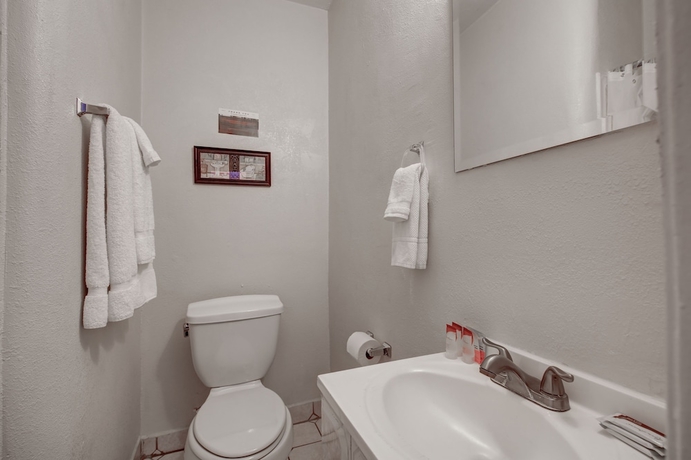 Imagen de la habitación del Hotel The Ramona Inn. Foto 6