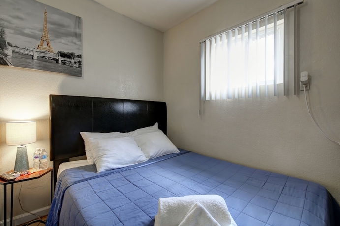 Imagen de la habitación del Hotel The Ramona Inn. Foto 7