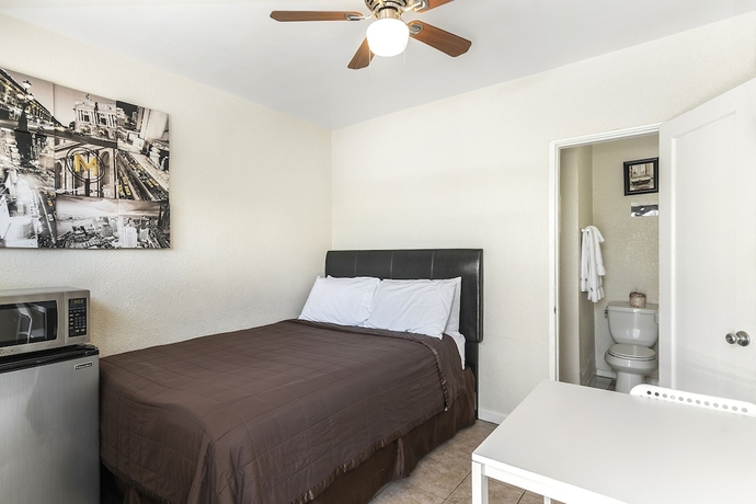 Imagen de la habitación del Hotel The Ramona Inn. Foto 10