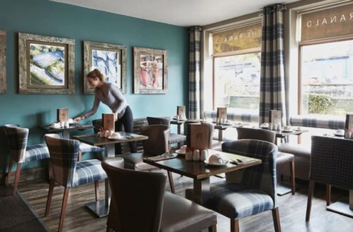 Imagen del bar/restaurante del Hotel The Ranald. Foto 3