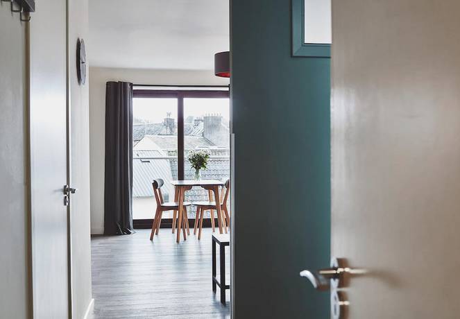 Imagen de la habitación del Hotel The Ranald. Foto 11