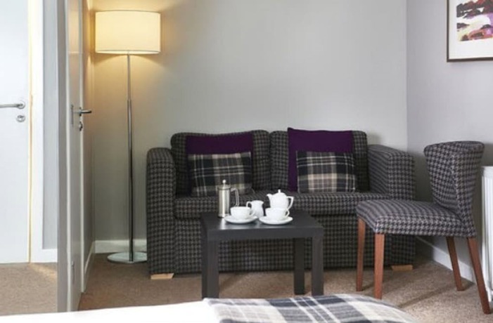 Imagen de la habitación del Hotel The Ranald. Foto 12