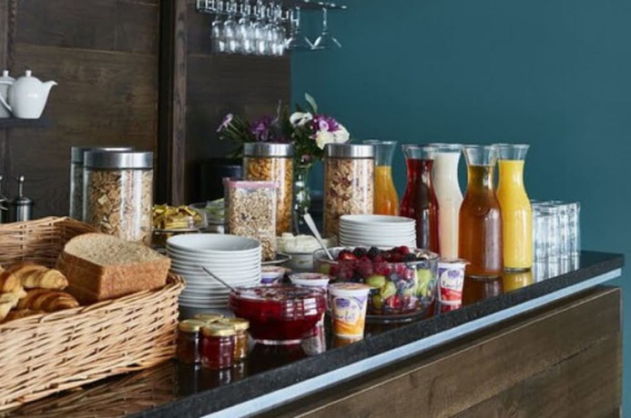 Imagen del bar/restaurante del Hotel The Ranald. Foto 4