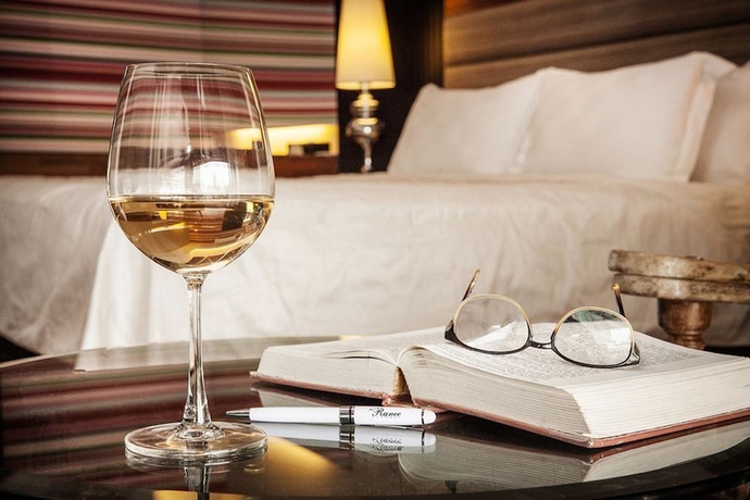 Imagen de la habitación del Hotel The Ranee Boutique Suites. Foto 8
