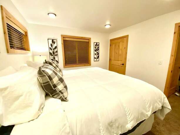 Imagen general del Hotel The Raspberry Garden Luxury and Suites. Foto 1