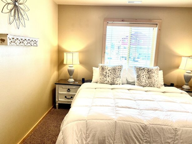 Imagen de la habitación del Hotel The Raspberry Garden Luxury and Suites. Foto 18