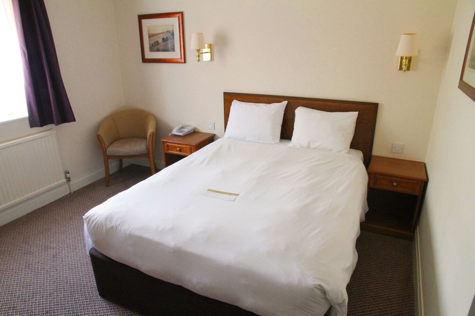 Imagen de la habitación del Hotel The Raven By Greene King Inns. Foto 5