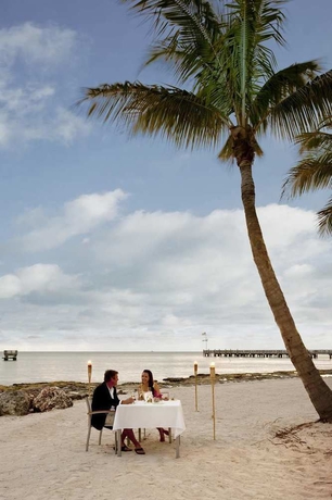 Imagen de los exteriores del Hotel The Reach Key West, Curio Collection By Hilton. Foto 3