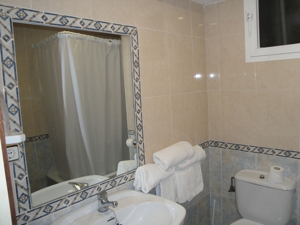 Imagen de la habitación del Hotel The Red By Ibiza Feeling - Adults Only. Foto 5