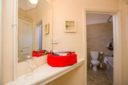 Imagen de la habitación del Hotel The Red Lion, Cromer. Foto 7