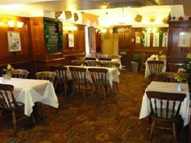 Imagen del bar/restaurante del Hotel The Red Lion, Spalding. Foto 7