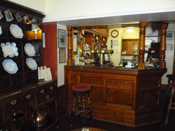 Imagen del bar/restaurante del Hotel The Red Lion, Spalding. Foto 11