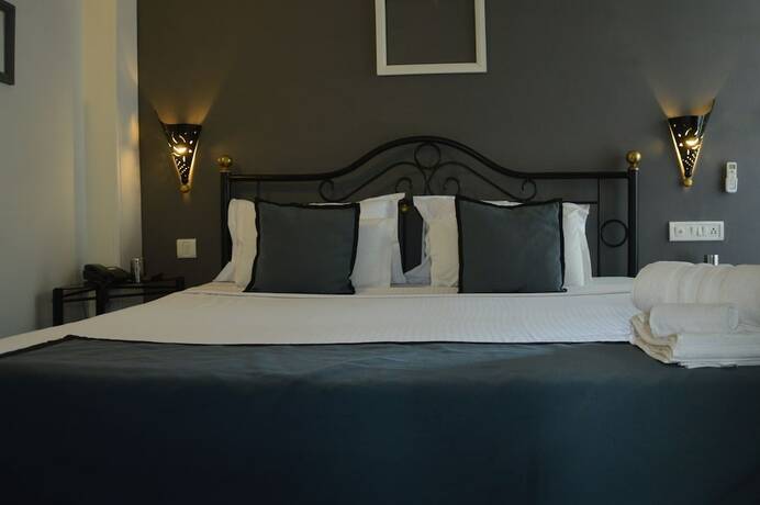 Imagen de la habitación del Hotel The Red Pier By Downtown Udaipur. Foto 19