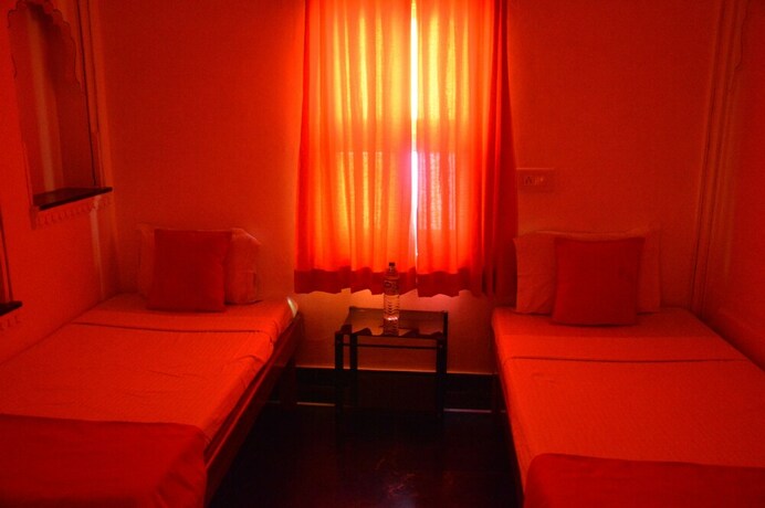 Imagen de la habitación del Hotel The Red Pier By Downtown Udaipur. Foto 25