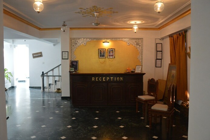 Imagen de los interiores del Hotel The Red Pier By Downtown Udaipur. Foto 39