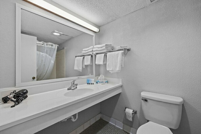 Imagen general del Hotel The Red Tree Inn. Foto 6