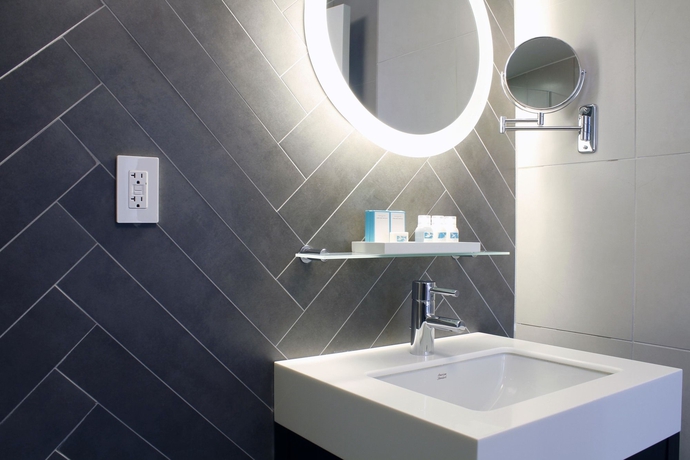 Imagen de la habitación del Hotel The Redbury New York. Foto 6