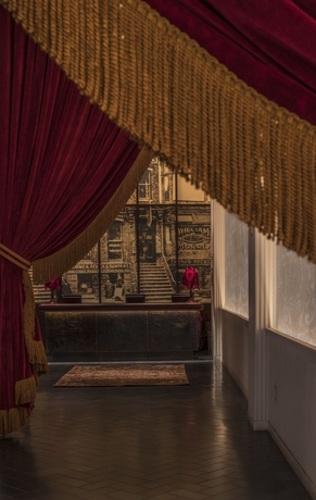 Imagen de los interiores del Hotel The Redbury New York. Foto 11