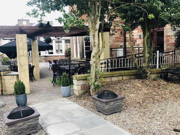 Imagen de los exteriores del Hotel The Redcliffe. Foto 8