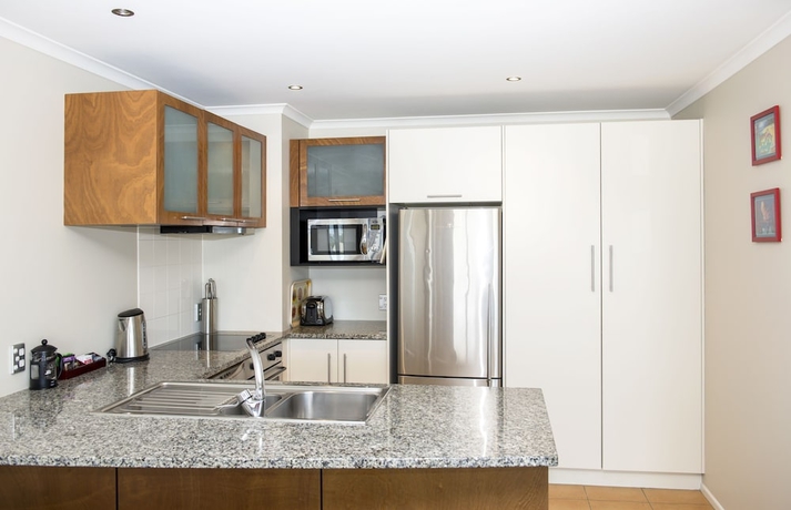 Imagen de la habitación del Hotel The Reef Beachfront Apartments. Foto 3