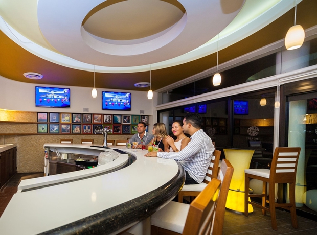 Imagen de los interiores del Hotel The Reef Coco Beach and Spa- Optional All Inclusive. Foto 13