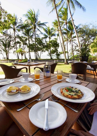 Imagen del bar/restaurante del Hotel The Reef House Adults Retreat. Foto 3