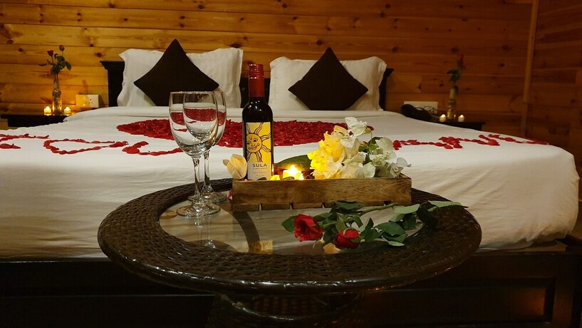Imagen general del Hotel The Regalia Resort, Ashvem. Foto 10