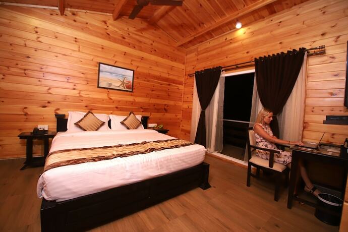 Imagen de la habitación del Hotel The Regalia Resort, Ashvem. Foto 13