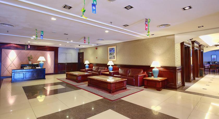 Imagen de los interiores del Hotel The Regency Kuala Lumpur. Foto 8