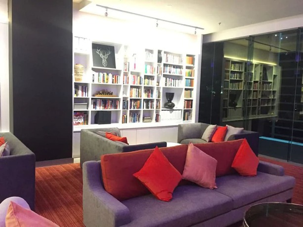 Imagen de los interiores del Hotel The Regency Scholars Hotel Kuala Lumpur. Foto 12
