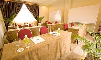 Imagen de la habitación del Hotel The Regency Seri Warisan. Foto 3