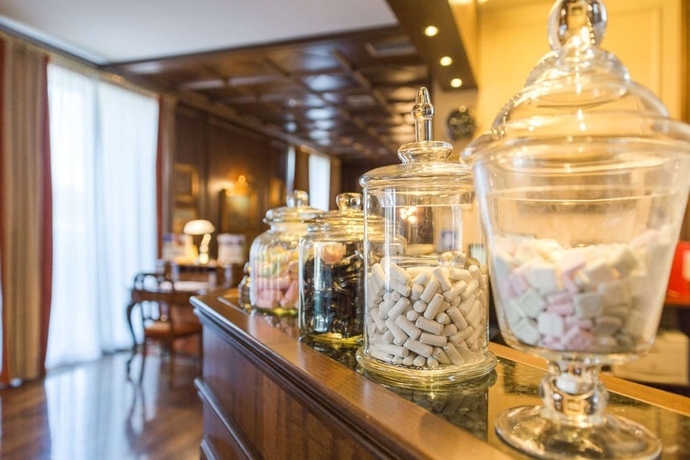 Imagen de los interiores del Hotel The Regency , Sure Collection By Best Western. Foto 17