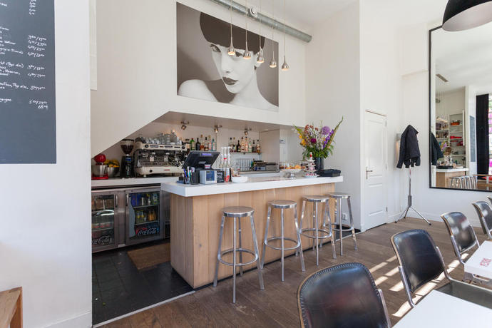 Imagen del bar/restaurante del Hotel The Rembrandt Suite. Foto 3