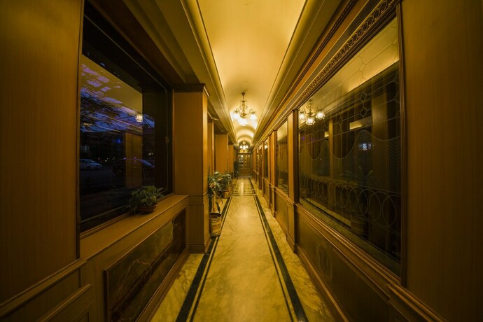 Imagen de los interiores del Hotel The Renai Cochin. Foto 30