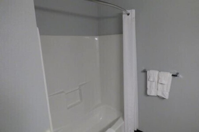 Imagen de la habitación del Hotel The Republic, Big Lake. Foto 11