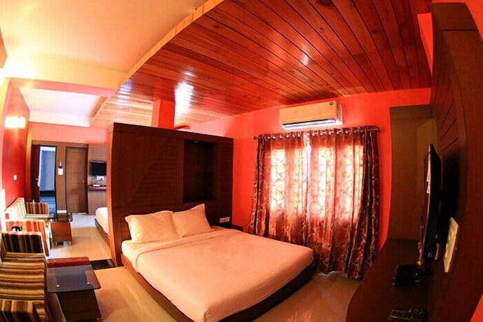 Imagen de la habitación del Hotel The Reserve Gorumara. Foto 30