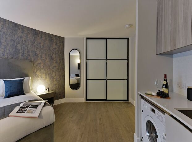 Imagen general del Hotel The Residen. Foto 7