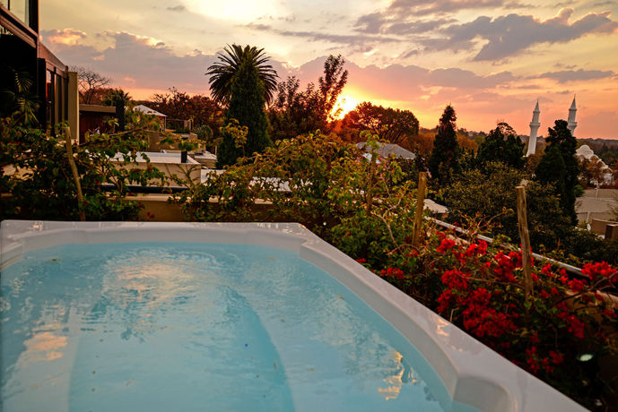 Imagen de los exteriores del Hotel The Residence Boutique. Foto 14