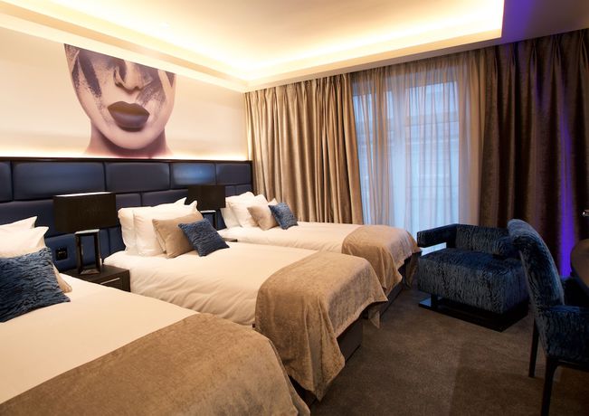 Imagen de la habitación del Hotel The Residence, Galway. Foto 3