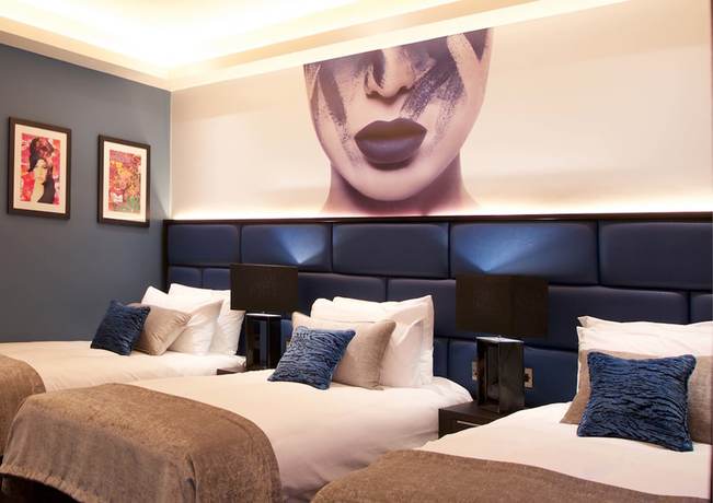 Imagen de la habitación del Hotel The Residence, Galway. Foto 6