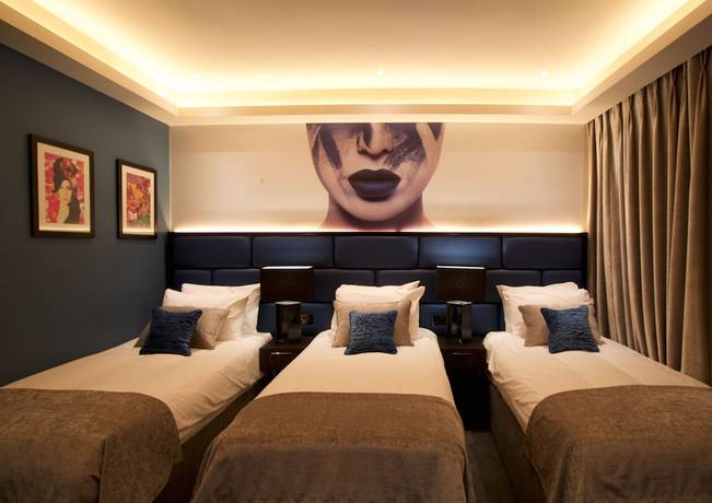 Imagen de la habitación del Hotel The Residence, Galway. Foto 9